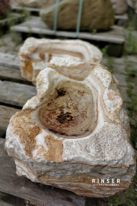 Vogeltränke Quellsteine Garten Deko