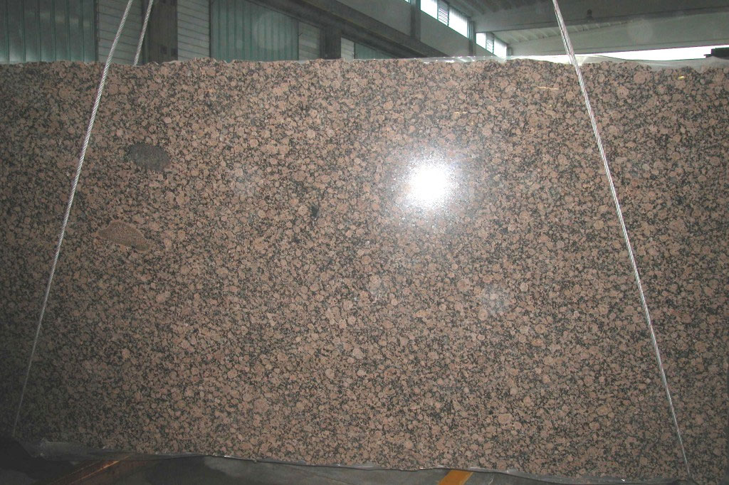 Rohplattengallerie Granit | www.rinsernaturstein.de