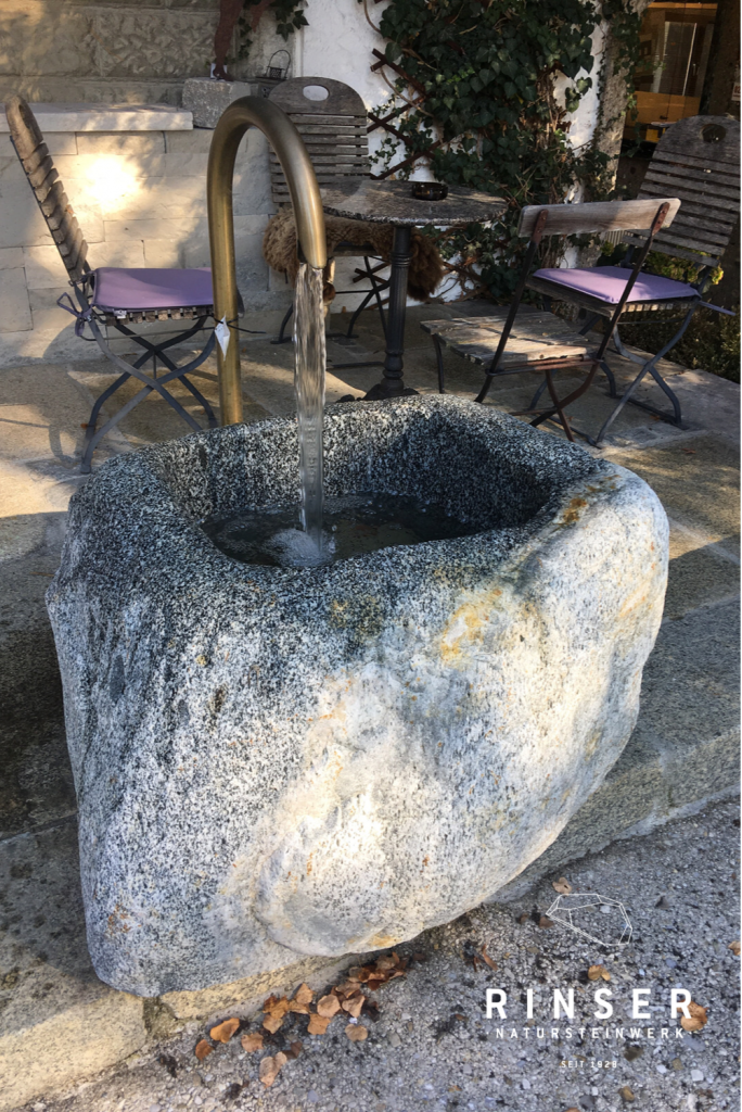 Granit_Brunnen_Wasser_Garten_Rinser