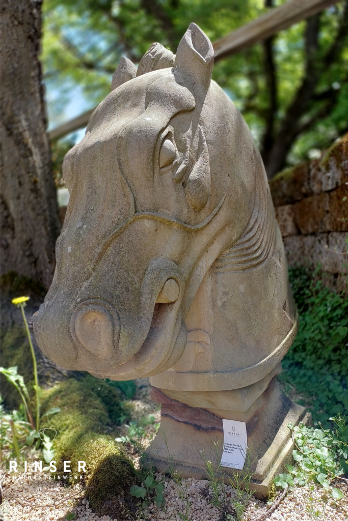 Pferdekopf Naturstein Garten Rinser